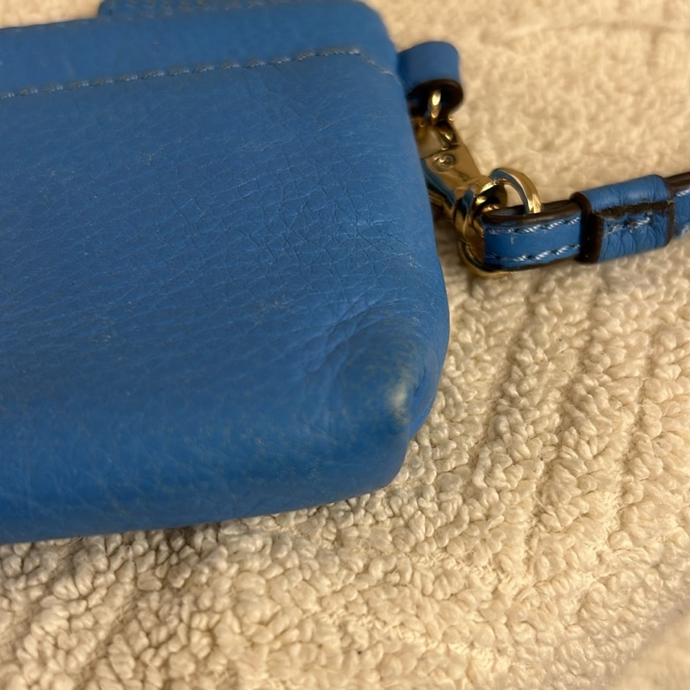 b. Makowsky Blue Leather Full Zip Wristlet Card Holder Wallet Detachable Strap - Picture 12 of 12
